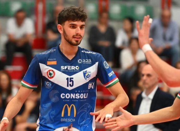 ANDREA BETTINZOLI RESTA IN BIANCOBLÙ: CONFERMA IN POSTO QUATTRO PER BRESCIA