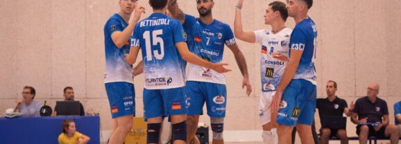 Ottimi spunti per il primo test di stagione, Modena ha la meglio in 4 set